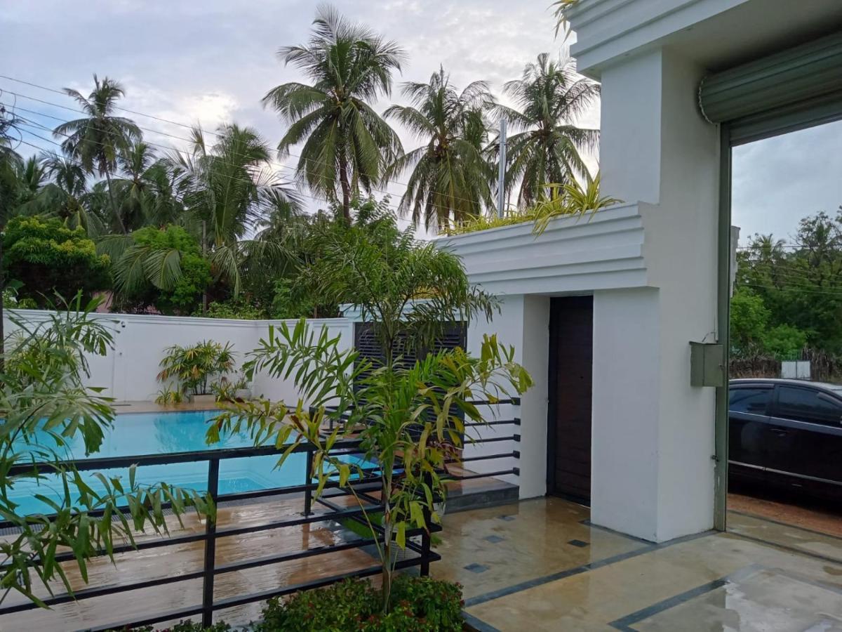 Ceylon Villa Nilaveli Trincomalee Exterior foto
